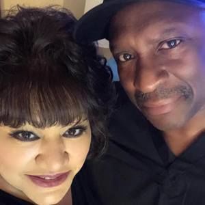 Meet your Posher, Dee